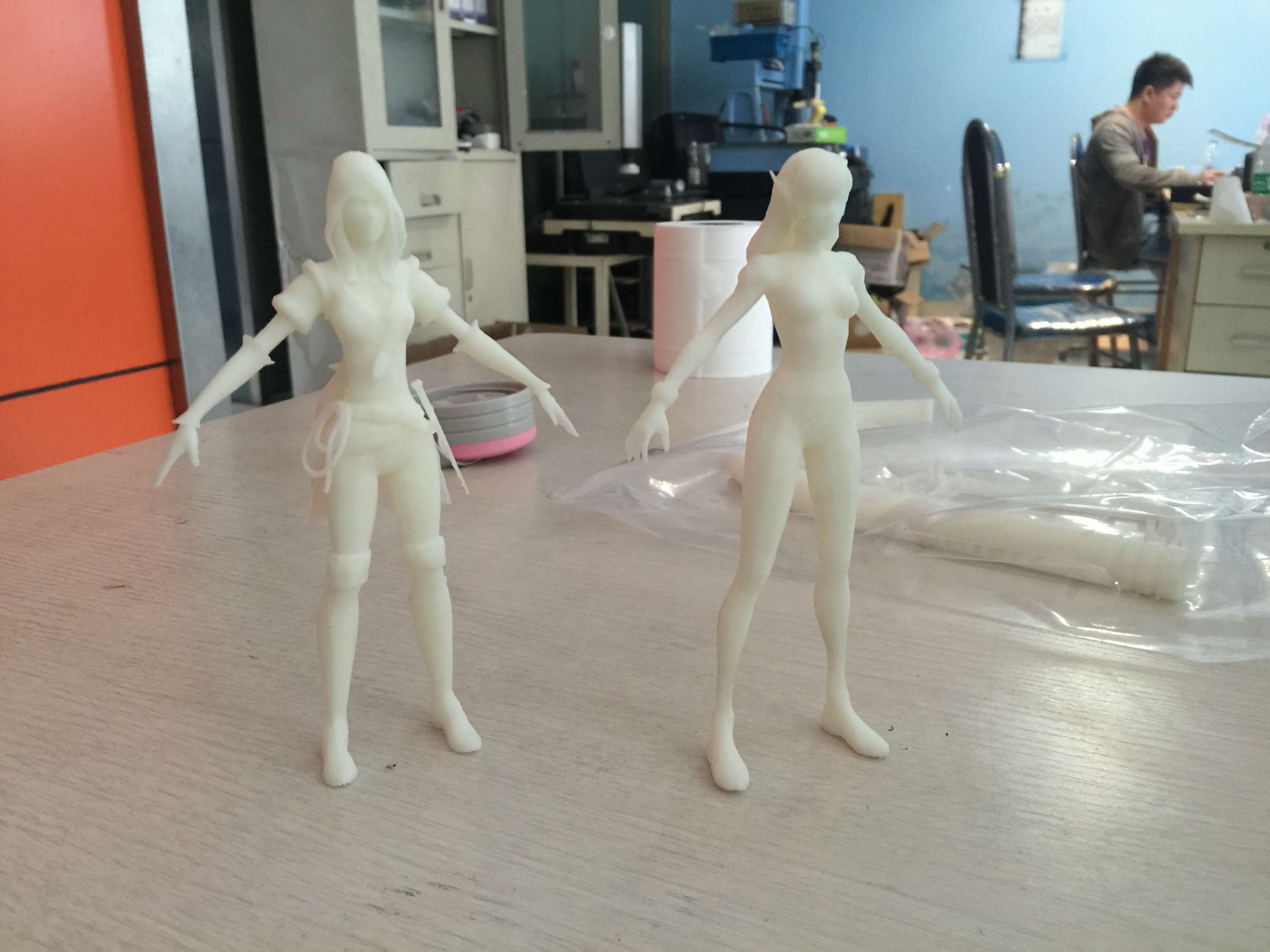 塑膠手板是什么？